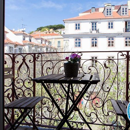 Alfama Sophisticate Flat With Balconies 2Bedrs 2Baths & Ac In 19Th Century Building Historic Center Apartment Lisbon Exterior photo