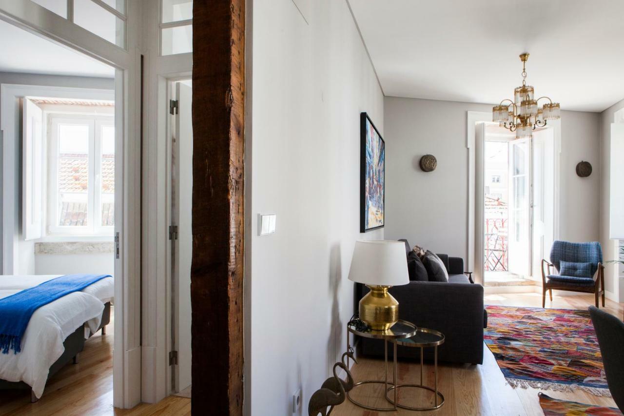 Alfama Sophisticate Flat With Balconies 2Bedrs 2Baths & Ac In 19Th Century Building Historic Center Apartment Lisbon Exterior photo